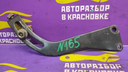 Кронштейн ГУР Nissan Almera 2001