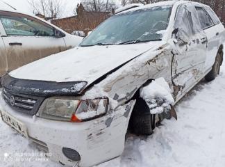 Крышка коленвала задняя Nissan Ad Y11 QG15DE