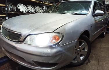 Замок двери задний правый Cefiro 2000 A33 VQ20DE