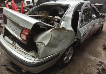 Крышка головки блока цилиндров Almera 2001 N16 QG18DE Крышка головки блока цилиндров Almera 2001 N16 QG18DE