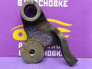 Фото запчасти кронштейн натяжного ролика Mitsubishi Dion 2000 Б/У запчасть Запчасть кронштейн натяжного ролика Mitsubishi Dion 2000