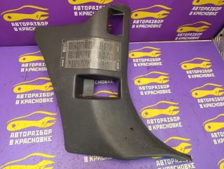 Запчасть накладка стойки нижняя передняя правая Honda Stepwgn 2001