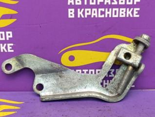 Кронштейн ГУР Nissan Avenir 1999