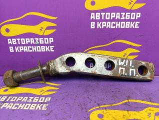 Запчасть крепление рычага подвески переднее правое Nissan Avenir 1999