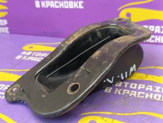 Запчасть заглушка крепления сиденья задняя левая Nissan Avenir 1999