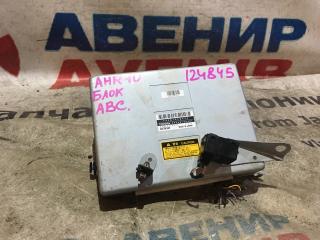 Электронный блок TOYOTA ESTIMA AHR10 89540-28401 1 ракурс