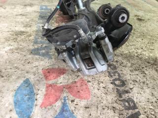 Ступица левая задняя TOYOTA COROLLA ZWE211 2ZR-FE 3 ракурс Ступица левая задняя TOYOTA COROLLA ZWE211 2ZR-FE 3 ракурс