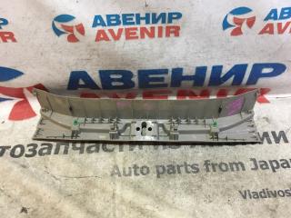 Накладка замка багажника задняя HONDA N-ONE JG1, JG2 3 ракурс