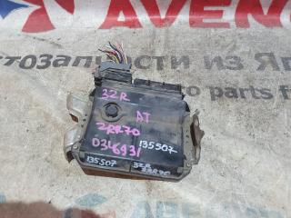 Блок управления efi TOYOTA VOXY ZRR70 3ZR-FE 89661-28E20 1 ракурс