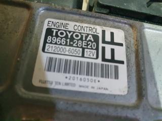 Блок управления efi TOYOTA VOXY ZRR70 3ZR-FE 89661-28E20 3 ракурс