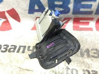 Повторитель бамперный правый передний TOYOTA AQUA NHP10 1NZ-FXE 52-250 2 ракурс