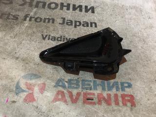 Заглушка бампера левая передняя TOYOTA COROLLA FIELDER, AXIO NKE165, NZE165, NZE161, NZE164, ZRE162 II model 1 ракурс