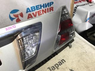 Вставка между стопов задняя TOYOTA ALPHARD ATH10W, MNH10W, MNH15W, ANH10W, ANH15W 58-13 3 ракурс Вставка между стопов задняя TOYOTA ALPHARD ATH10W, MNH10W, MNH15W, ANH10W, ANH15W 58-13 3 ракурс