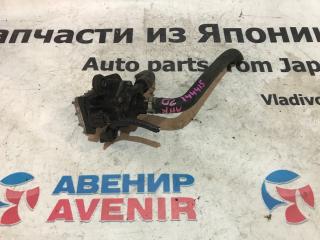 Помпа TOYOTA ESTIMA AHR20 2AZ-FXE 1 ракурс Помпа TOYOTA ESTIMA AHR20 2AZ-FXE 1 ракурс
