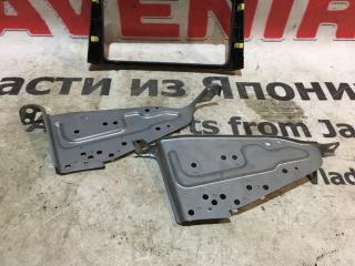 Консоль магнитофона TOYOTA AVENSIS ADT250, ADT251, AZT250, AZT251, AZT255, CDT250, ZZT250, ZZT251 4 ракурс