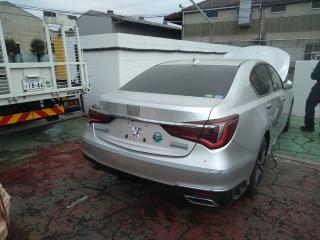 Накладка замка багажника задняя HONDA LEGEND KC2 5 ракурс