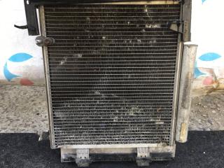Радиатор DAIHATSU MIRA E:S LA300S, LA310S KF-VE AT 2 ракурс Радиатор DAIHATSU MIRA E:S LA300S, LA310S KF-VE AT 2 ракурс