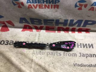 Крепление бампера правое заднее TOYOTA PRIUS ZVW55, ZVW50 52575-47060 1 ракурс
