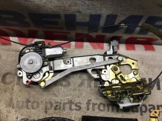 Замок двери левый задний NISSAN SERENA PC24, PNC24, RC24, TC24, TNC24, VC24, VNC24 3 ракурс