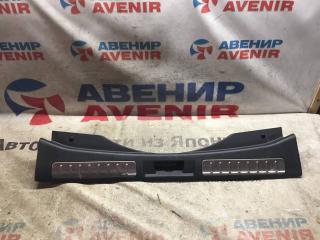Накладка замка багажника задняя LAND ROVER RANGE ROVER EVOQUE L538 204PT 1 ракурс