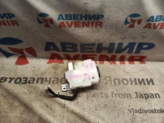 Замок 5-й двери задний NISSAN ELGRAND PE52, PNE52, TE52, TNE52 90500-1JB0A 1 ракурс