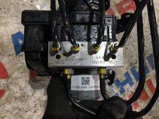 Блок abs HONDA CLARITY ZC5 LEB 4 ракурс