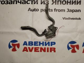Петля капота SUBARU STELLA LA100F, LA110F, LA100S, LA110S 2 ракурс