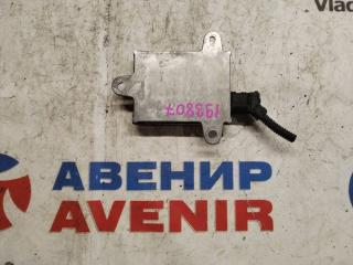 Датчик парковки правый задний TOYOTA PRIUS ZVW55 88162-0W272 2 ракурс