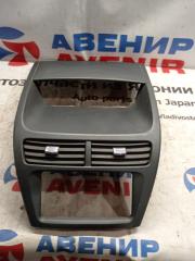 Консоль магнитофона TOYOTA OPA ACT10, ZCT10, ZCT15 4 ракурс