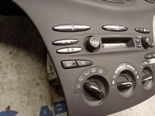 Климат-контроль TOYOTA PRIUS NHW10 1NZ-FXE 86110-47010 3 ракурс