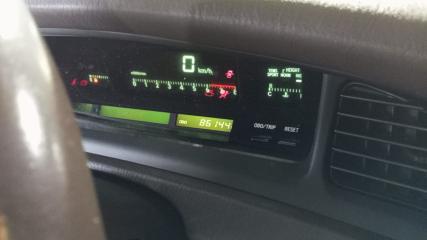 Ступица правая передняя TOYOTA CROWN MAJESTA UZS141 1UZ-FE 5 ракурс