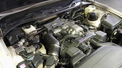 Ступица левая передняя TOYOTA CROWN MAJESTA UZS141 1UZ-FE 4 ракурс