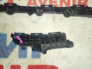 Крепление бампера правое заднее TOYOTA SAI AZK10 52575-75010 2 ракурс