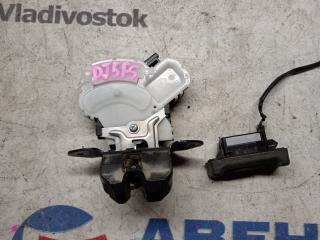 Замок 5-й двери задний MAZDA DEMIO DJ5FS, DJ5AS, DJ3FS, DJ3AS 2 ракурс