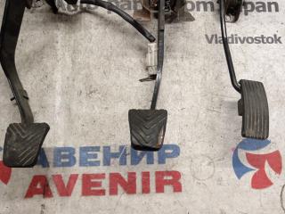 Педаль сцепления MITSUBISHI PAJERO IO H77W 4G94 2 ракурс