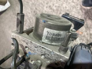 Блок abs NISSAN ELGRAND E51, ME51, MNE51, NE51 0035MD7126 5 ракурс