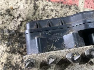 Блок abs SUZUKI CERVO HG21S K6A 135110-23080, 135110-23080 56110-66K10 3 ракурс