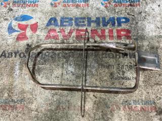 Крепление запаски NISSAN WINGROAD, AD Y11 QG15 2WD 1 ракурс