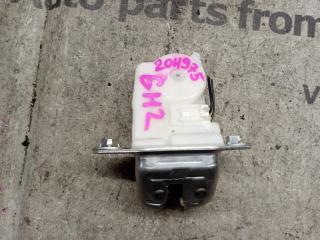 Замок 5-й двери задний SUBARU IMPREZA GH2, GH3, GH6, GH7, GH8 2 ракурс