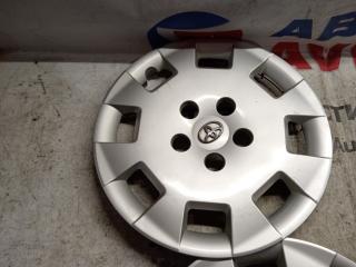 Колпаки на колеса TOYOTA ISIS ANM10G, ANM10W, ANM15G, ANM15W, ZNM10G, ZNM10W R15 3 ракурс Колпаки на колеса TOYOTA ISIS ANM10G, ANM10W, ANM15G, ANM15W, ZNM10G, ZNM10W R15 3 ракурс