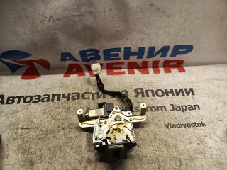Замок 5-й двери задний HONDA STEPWGN RF3, RF4, RF5, RF6, RF7, RF8 1 ракурс