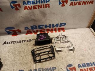 Консоль магнитофона NISSAN AD VFY11, VY11, VHNY11, VGY11, VENY11, VEY11, WFY11, WHNY11, WRY11 1 ракурс Консоль магнитофона NISSAN AD VFY11, VY11, VHNY11, VGY11, VENY11, VEY11, WFY11, WHNY11, WRY11 1 ракурс