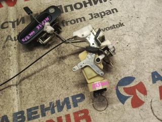 Замок двери правый передний TOYOTA BB NCP30, NCP31, NCP35 2 ракурс
