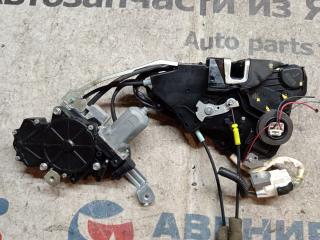 Замок двери правый передний LEXUS LS600H, LS600, LS600HL, LS460, LS460L UVF45, UVF46, USF40, USF41, USF45, USF46 5 ракурс