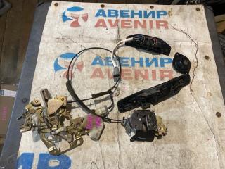 Замок двери правый задний NISSAN SERENA PC24, PNC24, RC24, TC24, TNC24, VC24, VNC24 2 ракурс