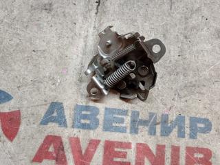 Замок капота DAIHATSU ATRAI, HIJET S321V, S331V, S320V 2 ракурс