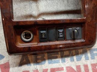 Рамка магнитофона NISSAN TERRANO REGULUS JLR50, JRR50, JTR50 3 ракурс