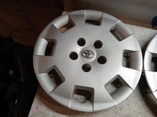 Колпаки на колеса TOYOTA ISIS ANM10G, ANM10W, ANM15G, ANM15W, ZNM10G, ZNM10W R15 2 ракурс Колпаки на колеса TOYOTA ISIS ANM10G, ANM10W, ANM15G, ANM15W, ZNM10G, ZNM10W R15 2 ракурс