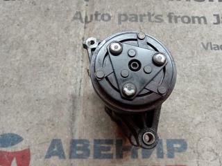 Компрессор кондиционера HONDA VAMOS HOBIO HM1, HM2, HM3 E07Z 4 ракурс