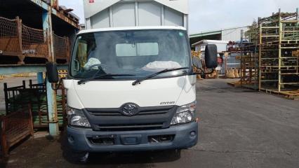 Кабина TOYOTA DYNA XZU722 N04C 1 ракурс